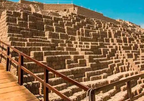 huaca puccllana